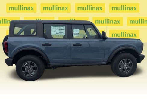 New 2025 Ford Bronco 4-Door image 16