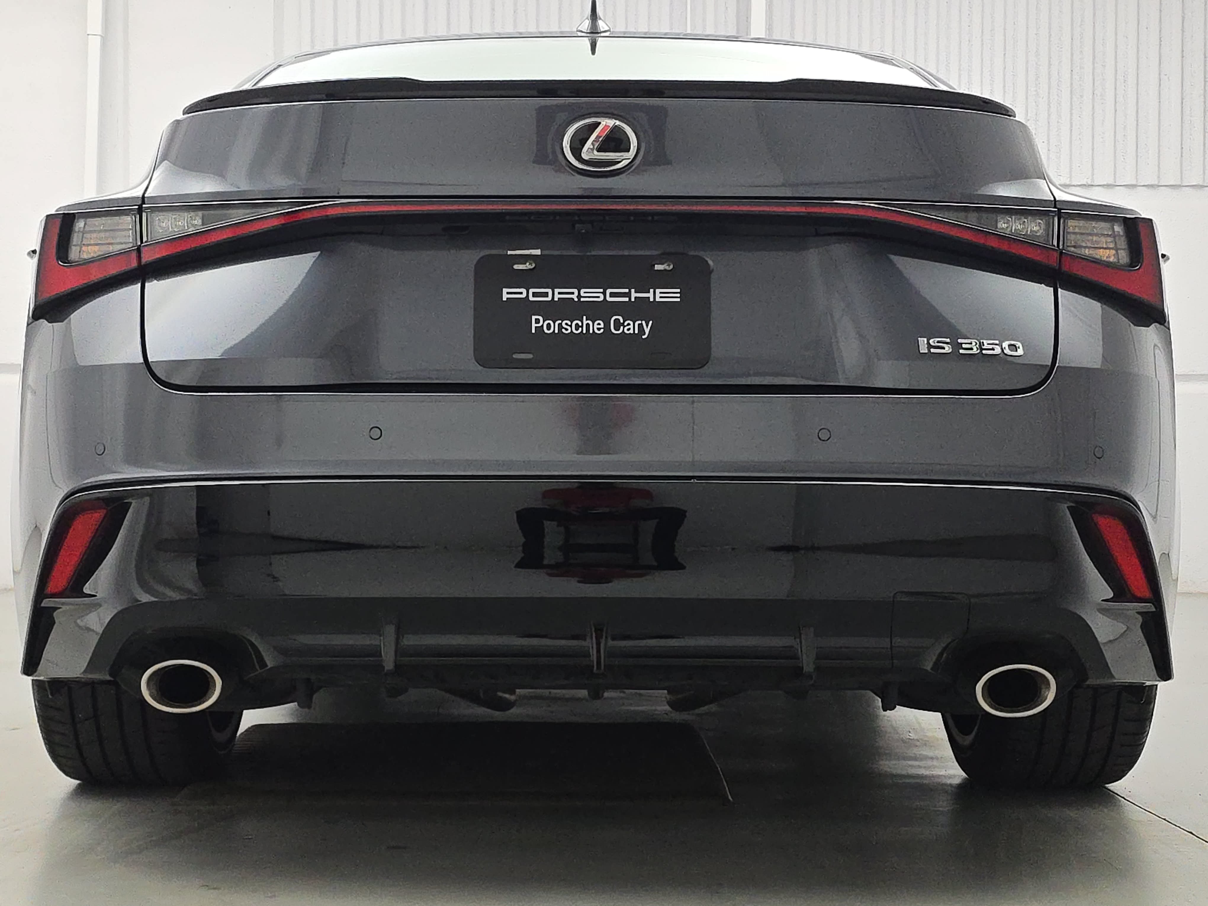 Used 2025 Lexus IS 350 F Sport RWD image 6
