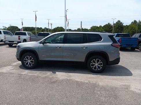 New 2026 GMC Acadia AT4 w/ LPO, Floor Liner Package AWD/4WD image 3