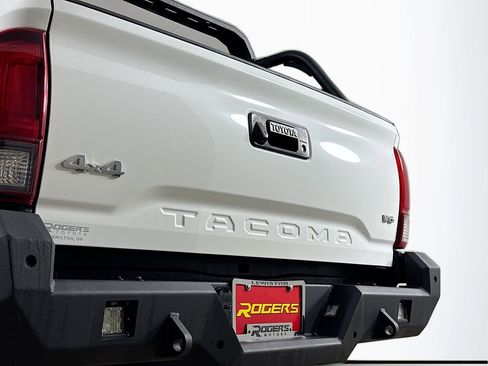 Used 2023 Toyota Tacoma SR image 22