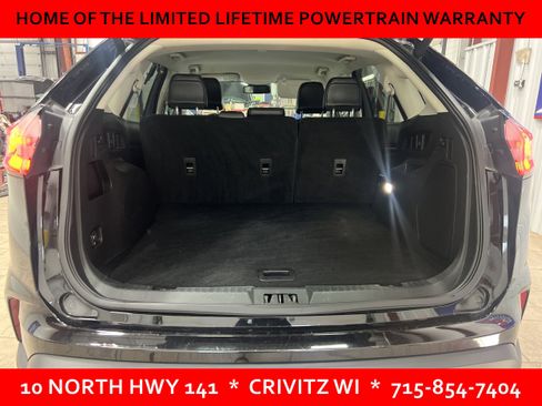 Used 2024 Ford Edge Titanium image 4