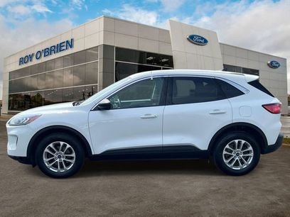 Certified 2022 Ford Escape SE w/ Cold Weather Package
