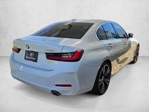 Certified 2024 BMW 330i Sedan w/ Premium Package image 8