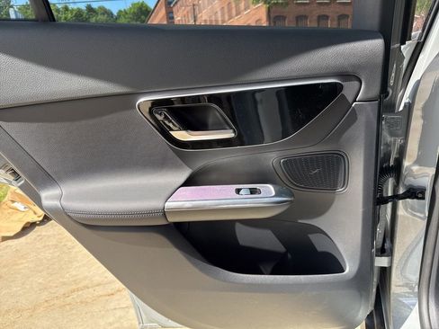 Certified 2025 Mercedes-Benz GLC 300 4MATIC image 15