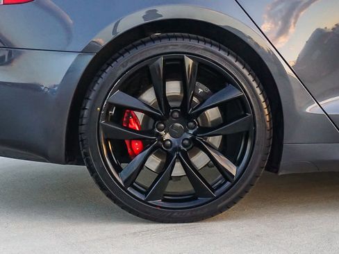 Used 2018 Tesla Model S P100D image 10