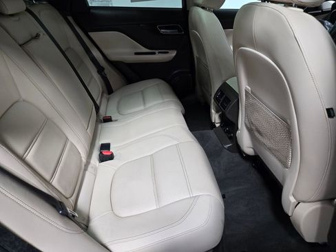 Used 2020 Jaguar F-PACE Prestige image 51