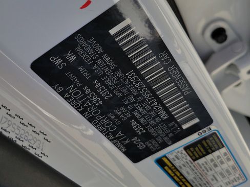 Used 2025 Kia K5 LXS image 30