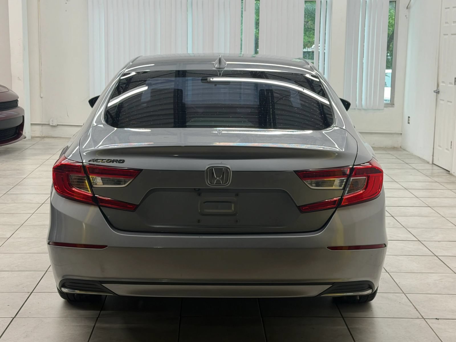 Used 2019 Honda Accord LX image 8