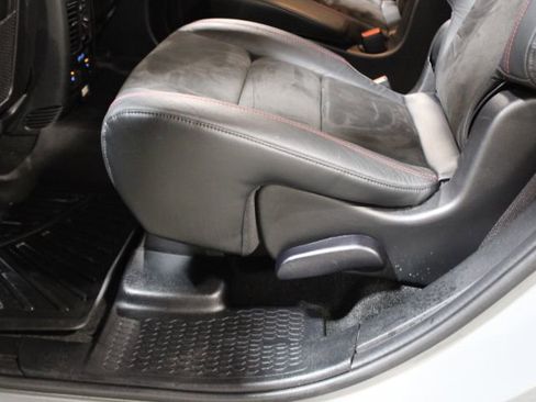 Used 2022 Dodge Durango R/T w/ Blacktop Package image 49