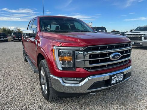 Used 2021 Ford F150 Lariat image 2