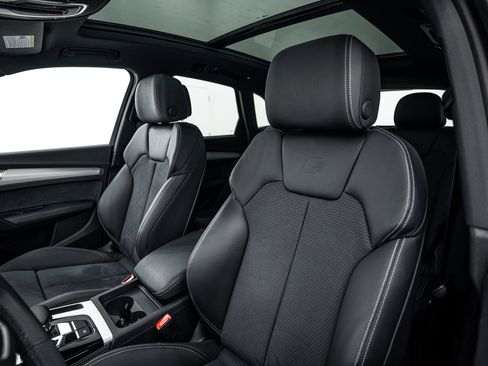 Certified 2025 Audi Q5 e Premium Plus AWD/4WD image 12