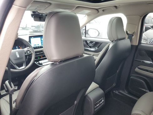 New 2026 Lincoln Corsair Premiere image 26