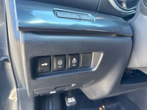 Certified 2023 Nissan Maxima SR w/ Sport Mat Group image 13