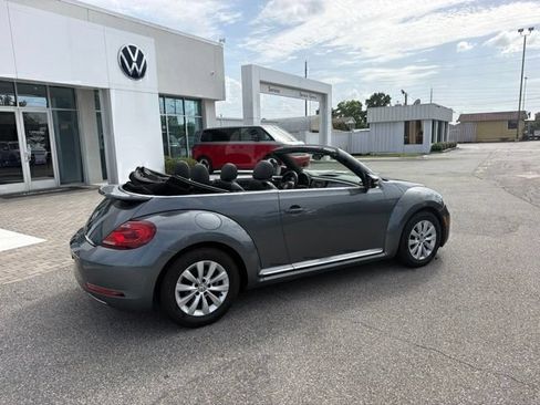 Used 2018 Volkswagen Beetle 2.0T S FWD image 5