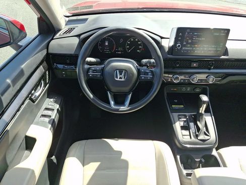 Used 2024 Honda CR-V EX-L image 11