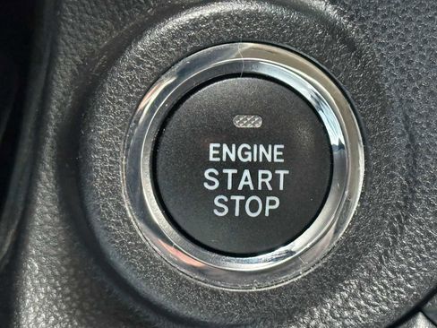 Used 2021 Subaru Outback Limited XT image 31