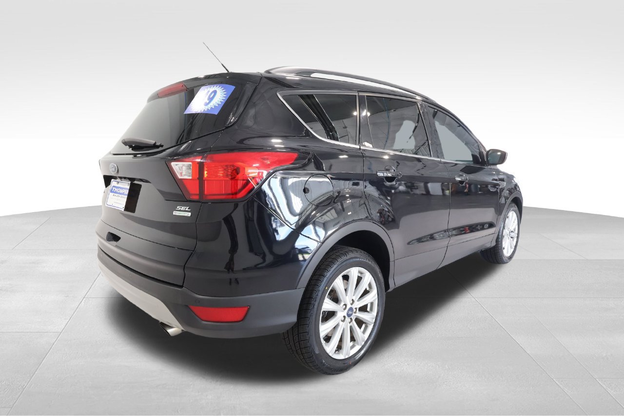 Used 2019 Ford Escape SEL FWD image 3
