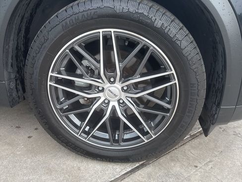 Used 2024 MAZDA CX-90 3.3 Turbo w/ Select Package image 9