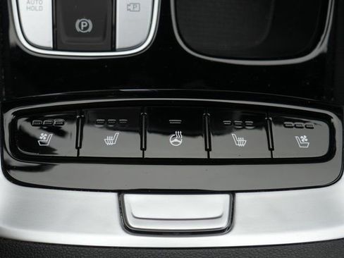 Used 2024 Hyundai Santa Cruz Limited image 4