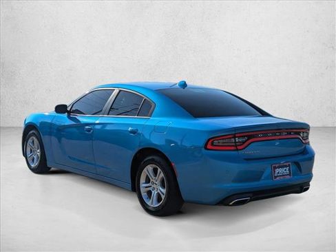 Used 2023 Dodge Charger SXT RWD image 5