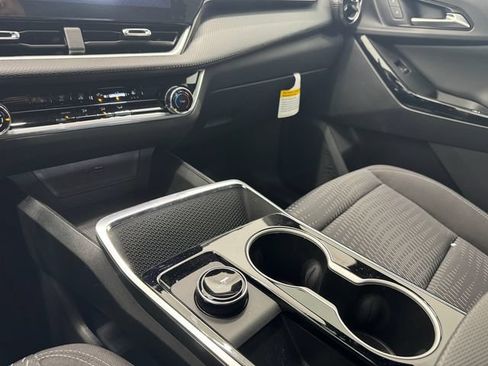 Used 2026 Chevrolet Equinox LT w/ Midnight Edition FWD image 41