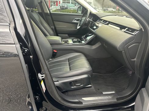 Used 2019 Land Rover Range Rover Velar S image 13