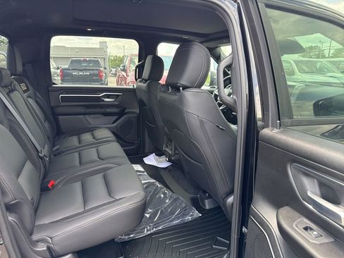 New 2026 RAM 1500 Big Horn AWD/4WD image 11