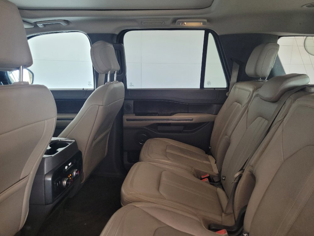 Used 2020 Ford Expedition Max Limited AWD/4WD image 18