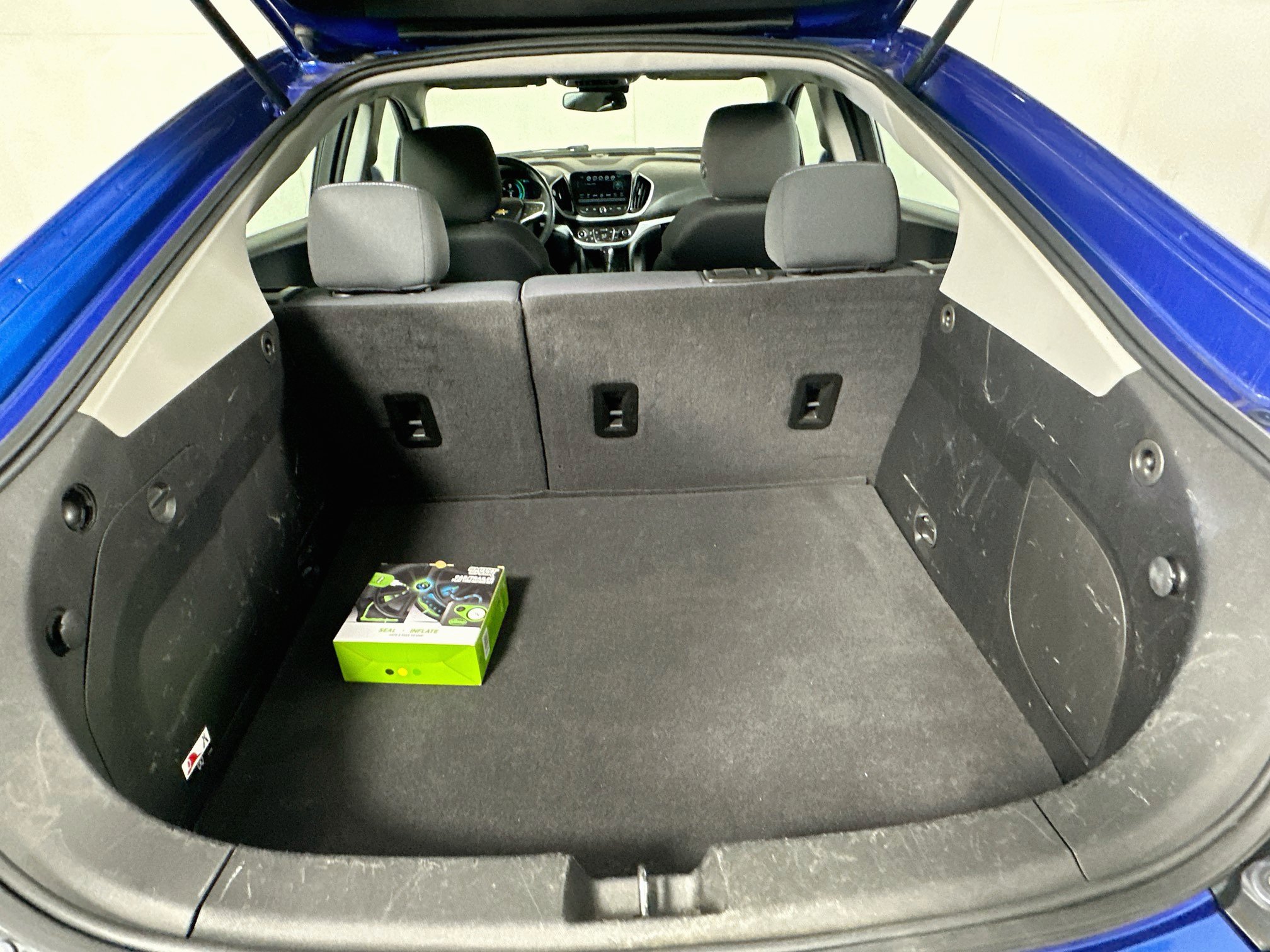 Used 2017 Chevrolet Volt LT w/ Comfort Package FWD image 27