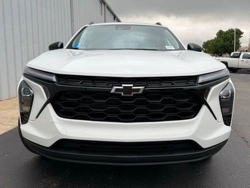 New 2026 Chevrolet Trax LT FWD image 14