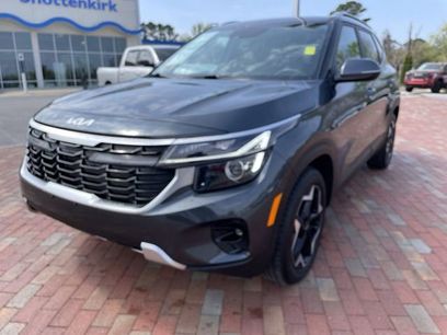 Used 2024 Kia Seltos EX