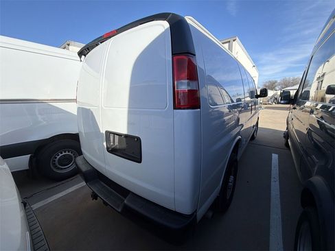 Used 2023 Chevrolet Express 2500 w/ Driver Convenience Package image 3