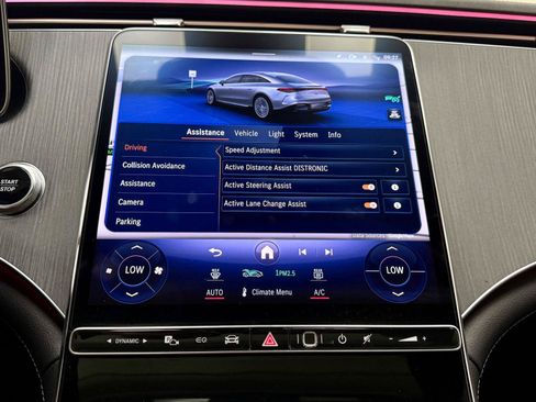 Used 2023 Mercedes-Benz EQS 450+ Sedan image 34
