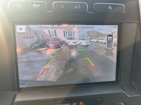 Used 2019 Ford F150 XLT w/ Equipment Group 302A Luxury image 21