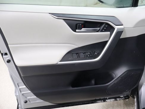 New 2025 Toyota RAV4 XLE Premium image 11
