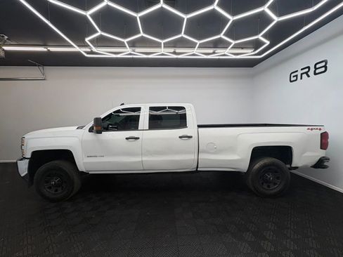 Used 2016 Chevrolet Silverado 3500 W/T w/ WT Convenience Package image 4