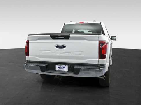 Used 2024 Ford F150 XLT AWD/4WD image 7