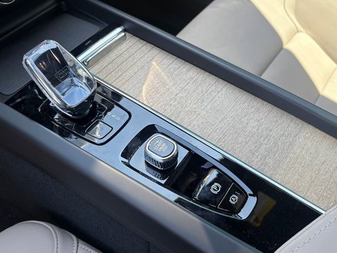 New 2026 Volvo XC60 B5 Plus w/ Protection Package Premier image 12