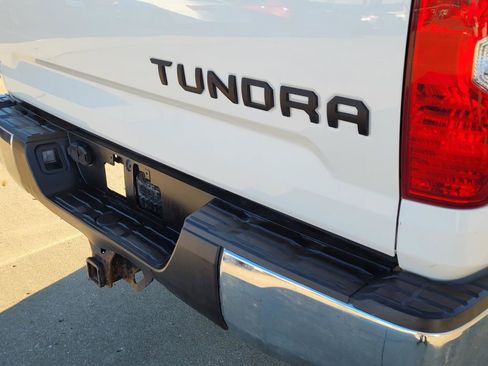 Used 2019 Toyota Tundra SR5 image 5