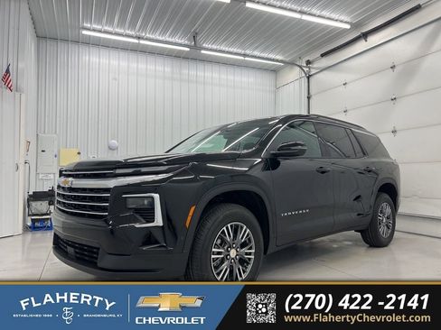 New 2026 Chevrolet Traverse LT w/ Enhanced Driving Package image 6