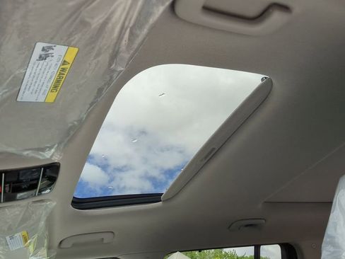 Used 2024 Hyundai Santa Fe Limited image 21