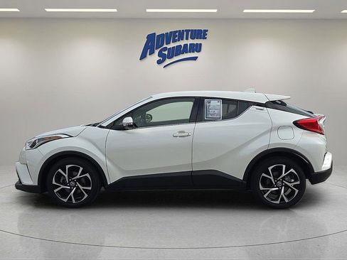 Used 2019 Toyota C-HR Limited image 4