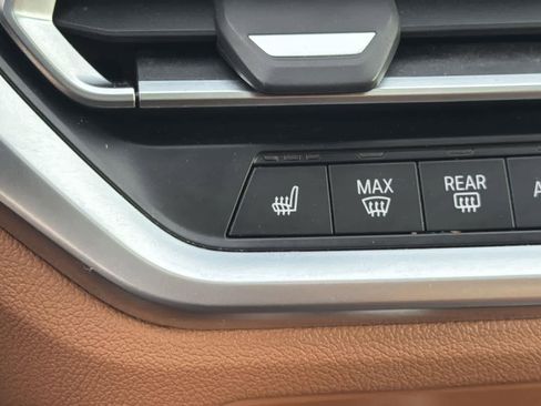 Used 2022 BMW M340i w/ Driving Assistance Package image 22