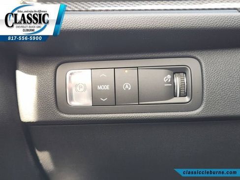 Used 2026 Chevrolet Traverse High Country w/ LPO, Floor Liner Package FWD image 23