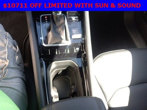 Used 2024 Jeep Compass Limited w/ Sun and Sound Group image 26