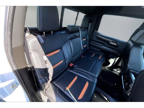 Used 2022 GMC Sierra 1500 AT4 AWD/4WD image 22