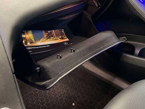 Certified 2022 Mercedes-Benz GLC 300 4MATIC image 34