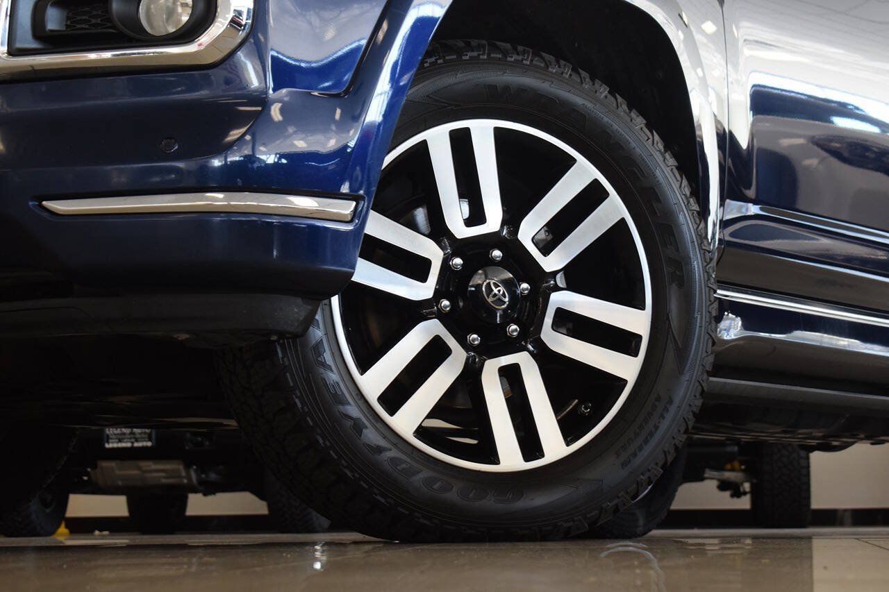 Used 2019 Toyota 4Runner Limited AWD/4WD image 9