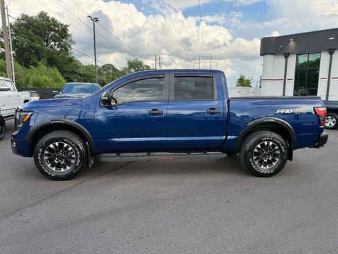 Used 2020 Nissan Titan PRO-4X w/ Pro-4x Convenience Package AWD/4WD image 16