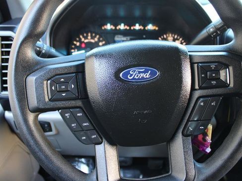 Used 2018 Ford F150 XL w/ Equipment Group 101A Mid image 9